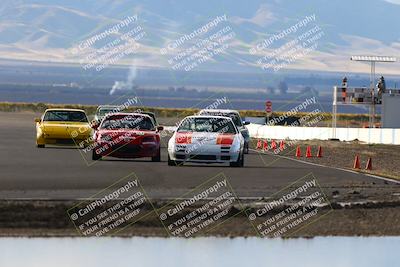 media/Nov-16-2025-CalClub SCCA (Sun) [[2975c16dfc]]/Group 6/Turn 1/